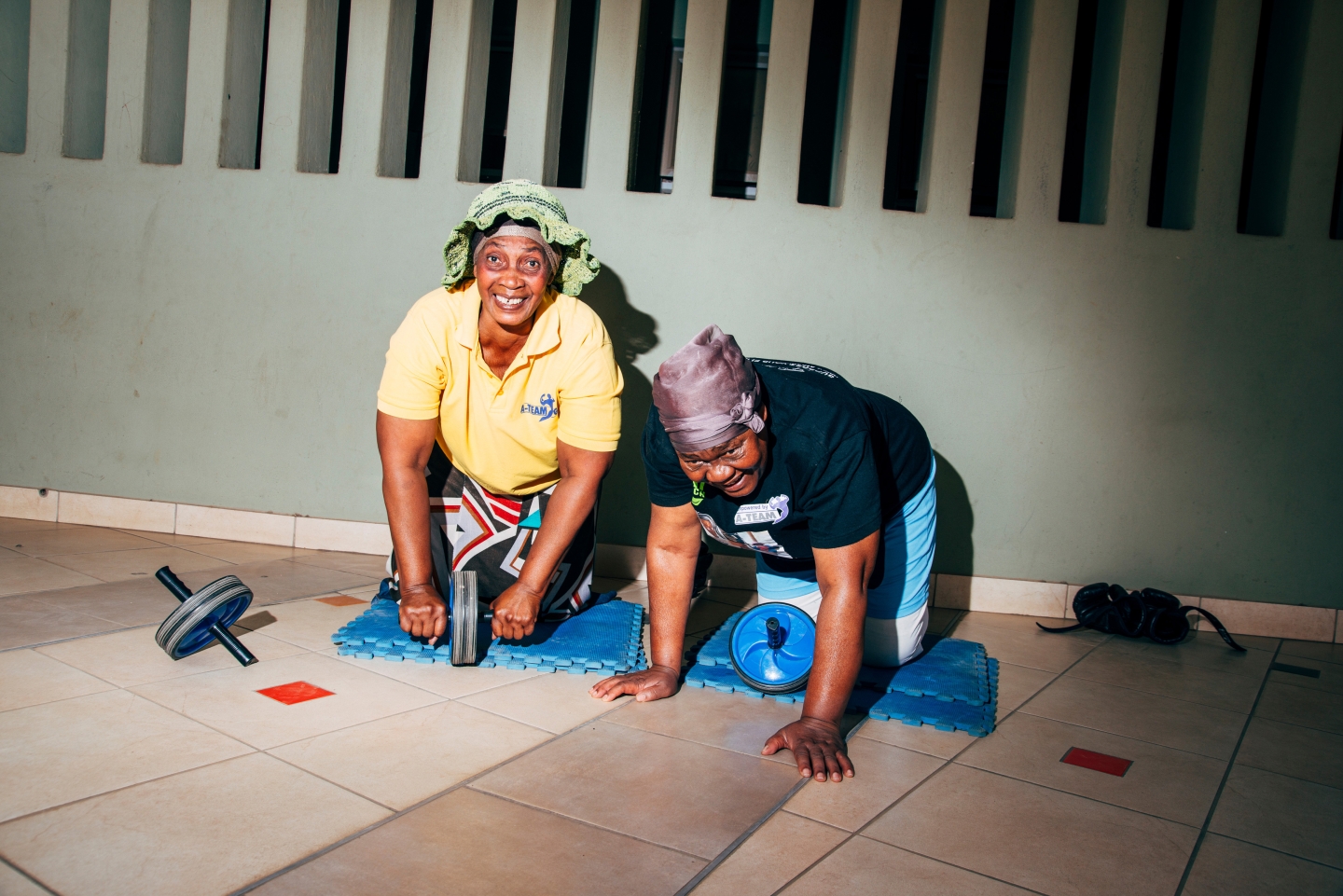 Boxing Grannies- Published in ZEIT MAGAZIN